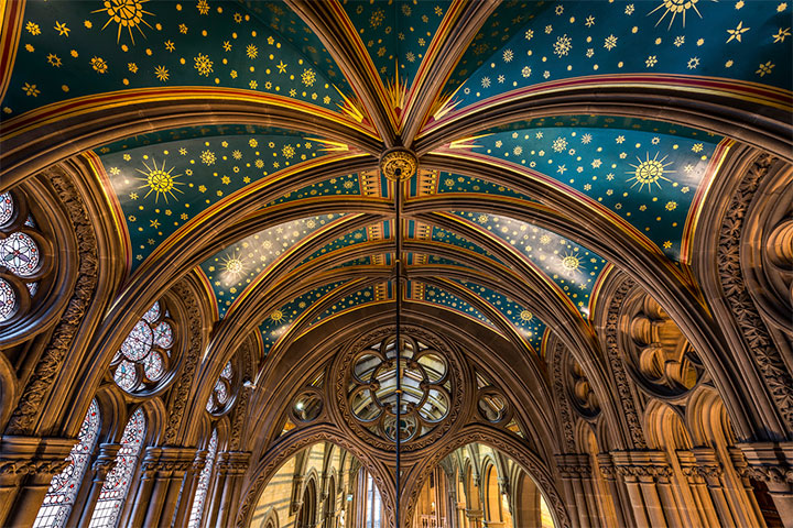 Manchester-Town-Hall-roof-view